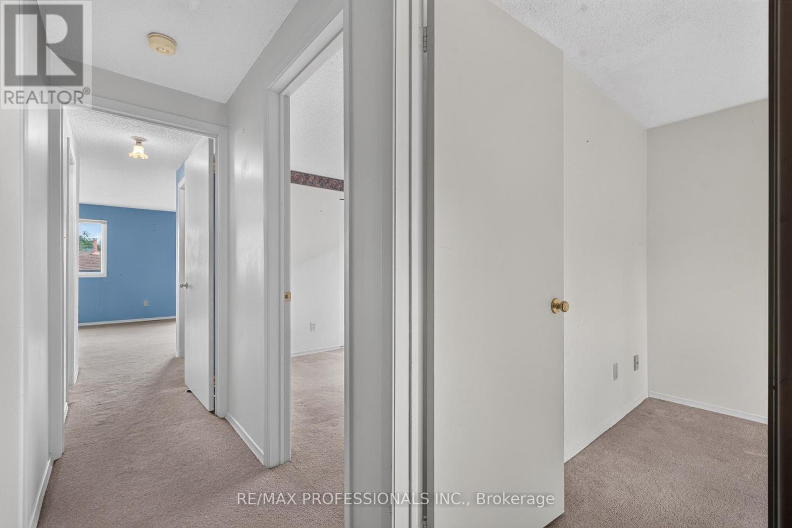 1001 REDBIRD CRESCENT - 24