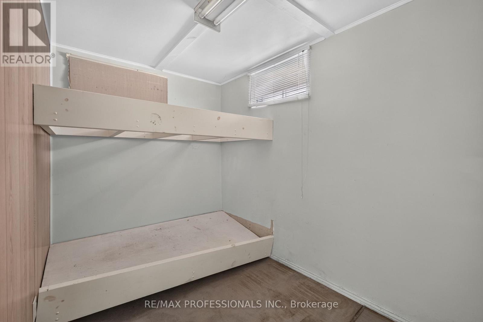 1001 REDBIRD CRESCENT - Image 36
