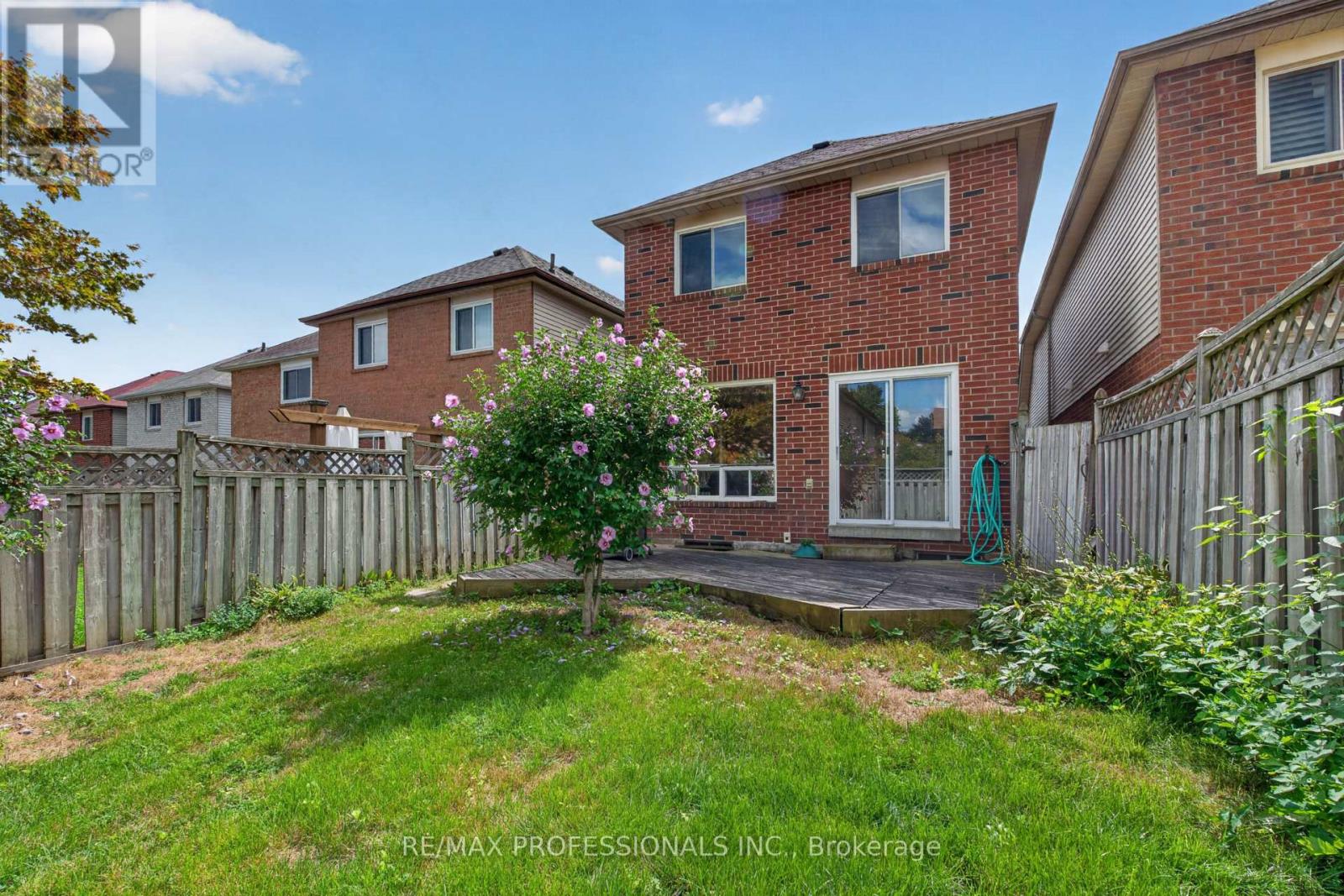 1001 REDBIRD CRESCENT - 37