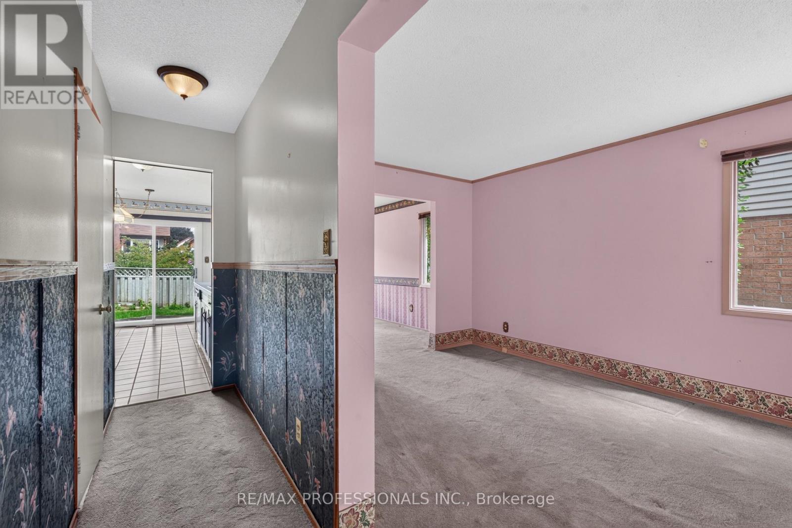 1001 REDBIRD CRESCENT - 5
