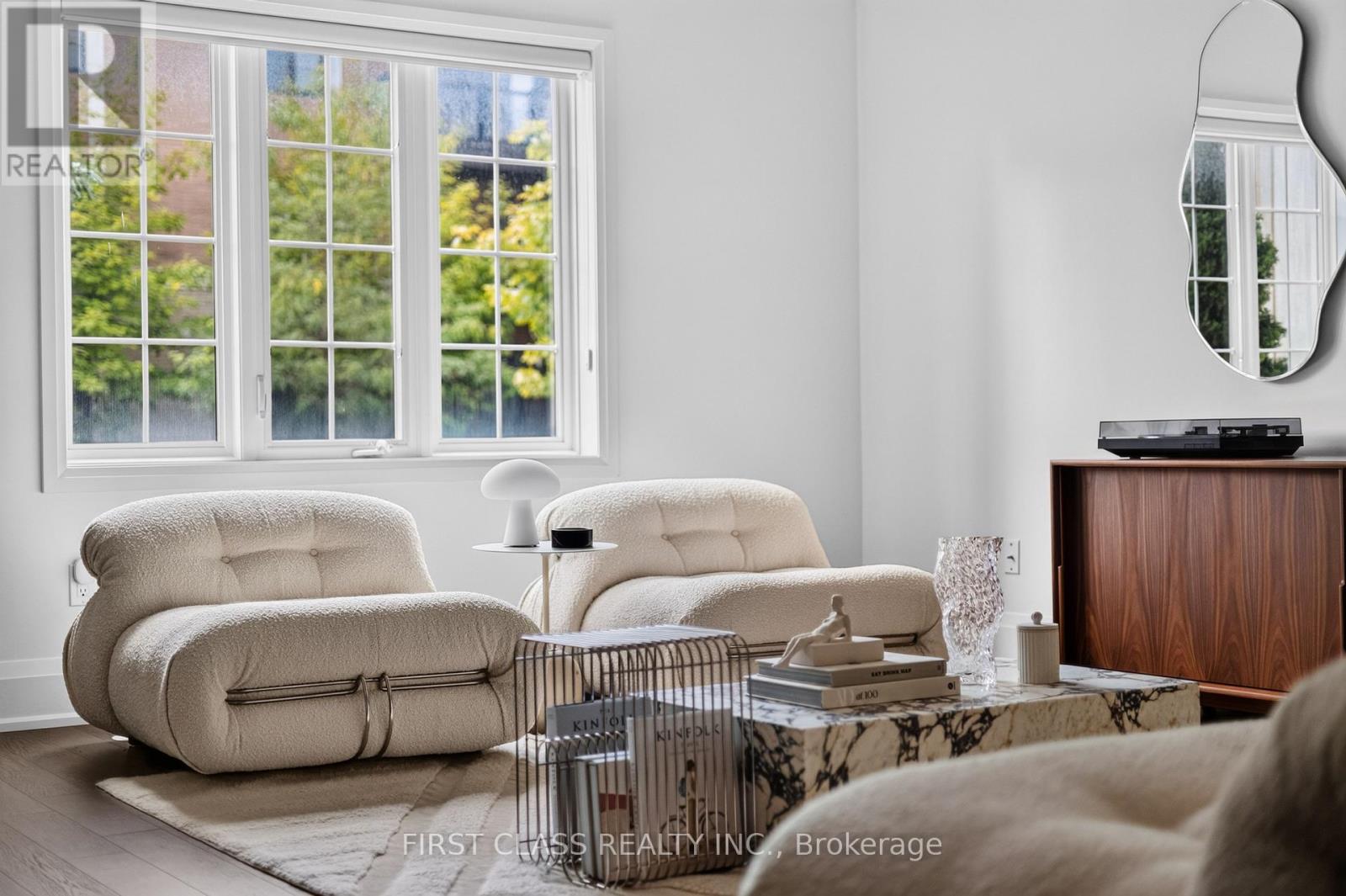 8 MILDRED TEMPLE WAY - 1