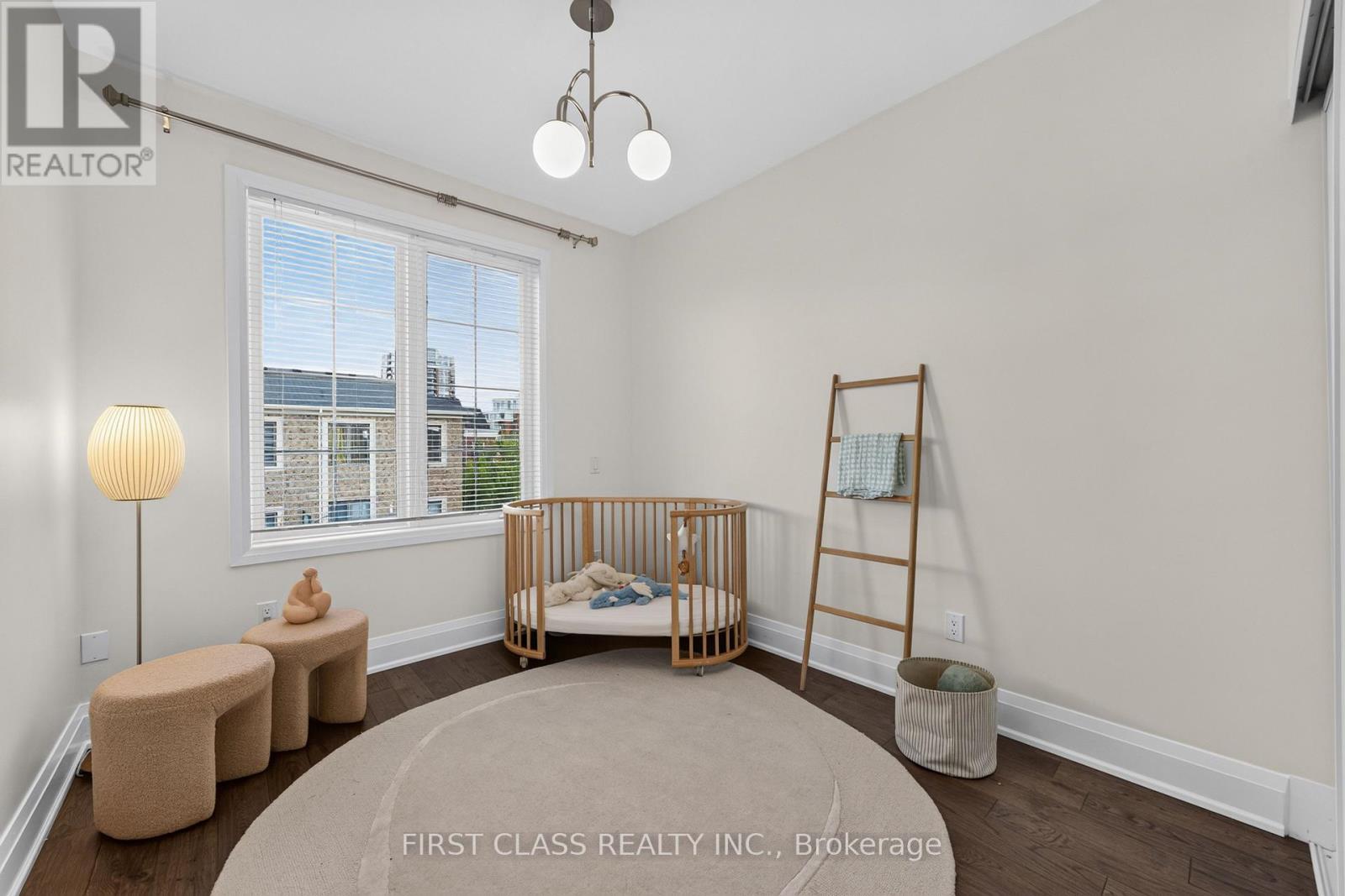 8 MILDRED TEMPLE WAY - 27
