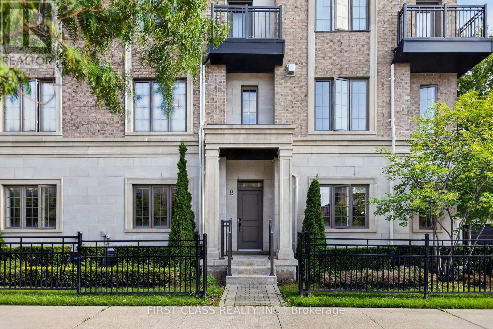 8 MILDRED TEMPLE WAY - 3