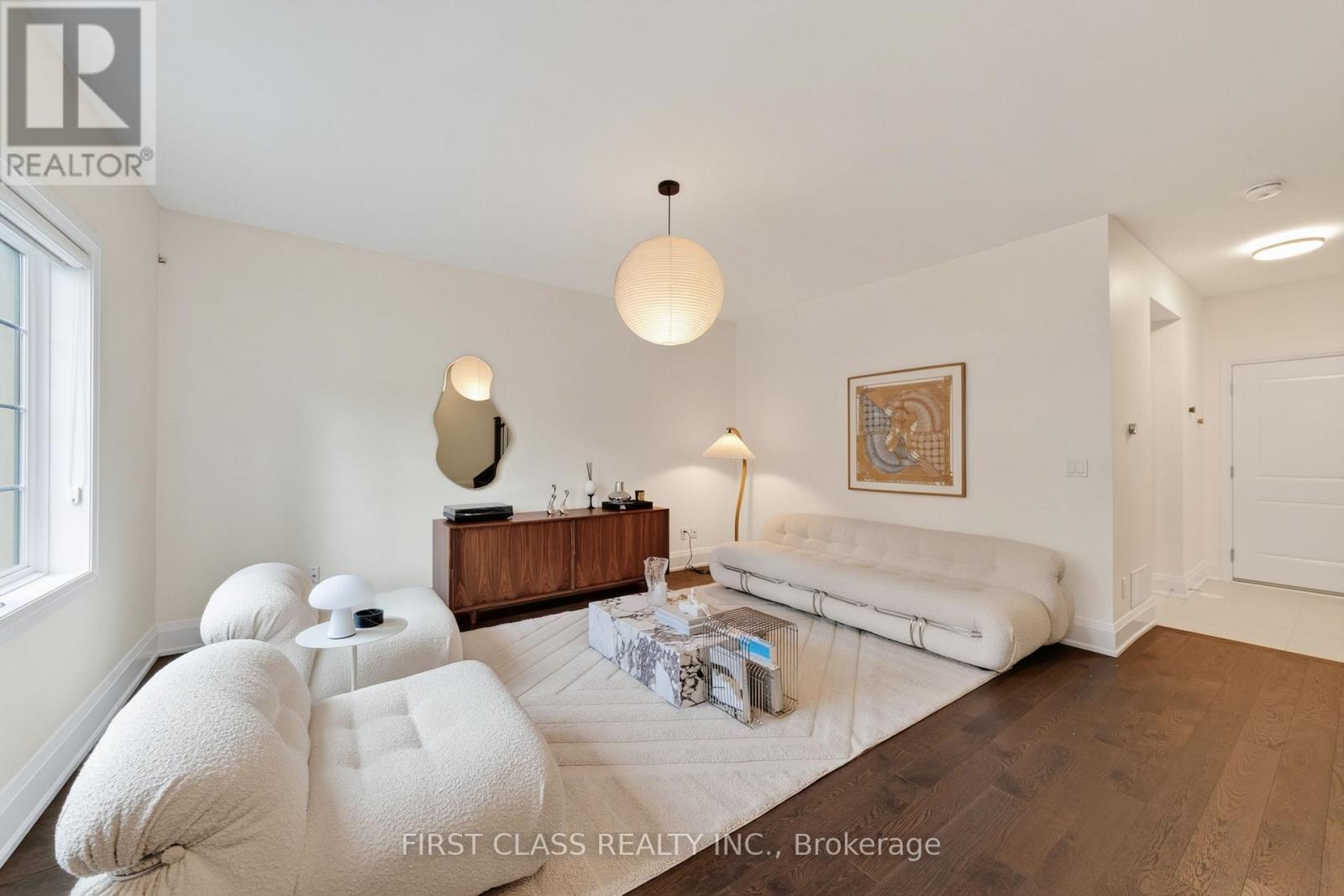 8 MILDRED TEMPLE WAY - 4