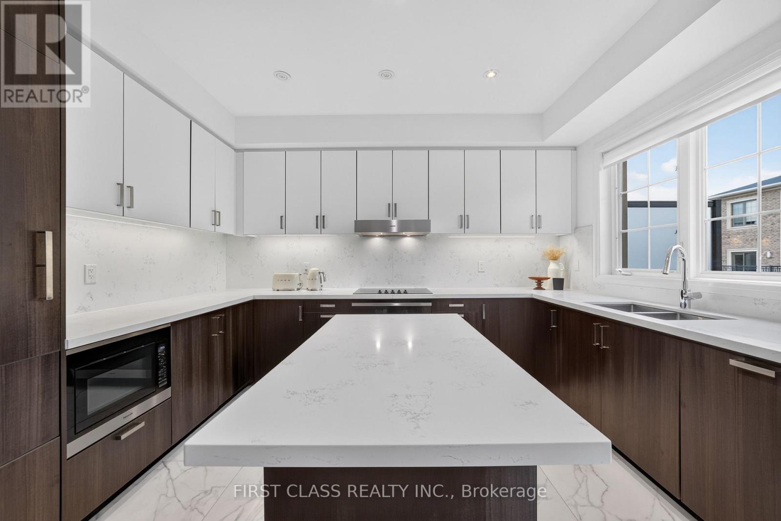 8 MILDRED TEMPLE WAY - 8