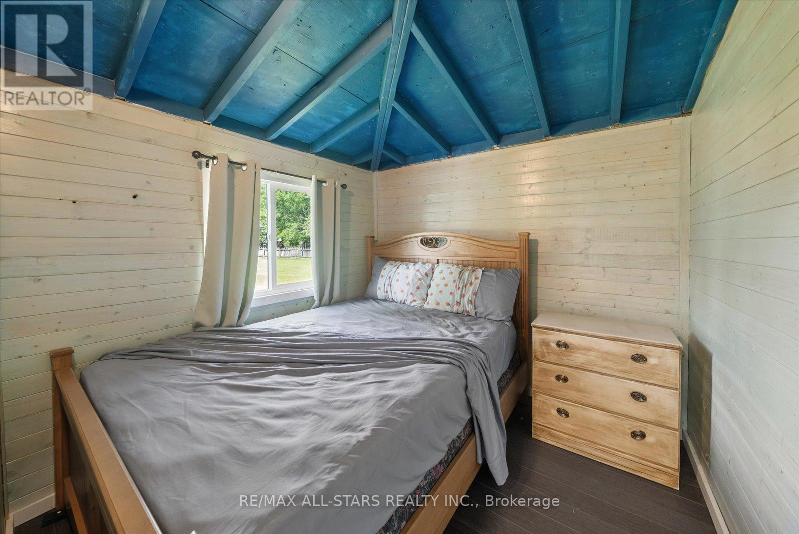 68 FARLEY CIRCLE - Image 22