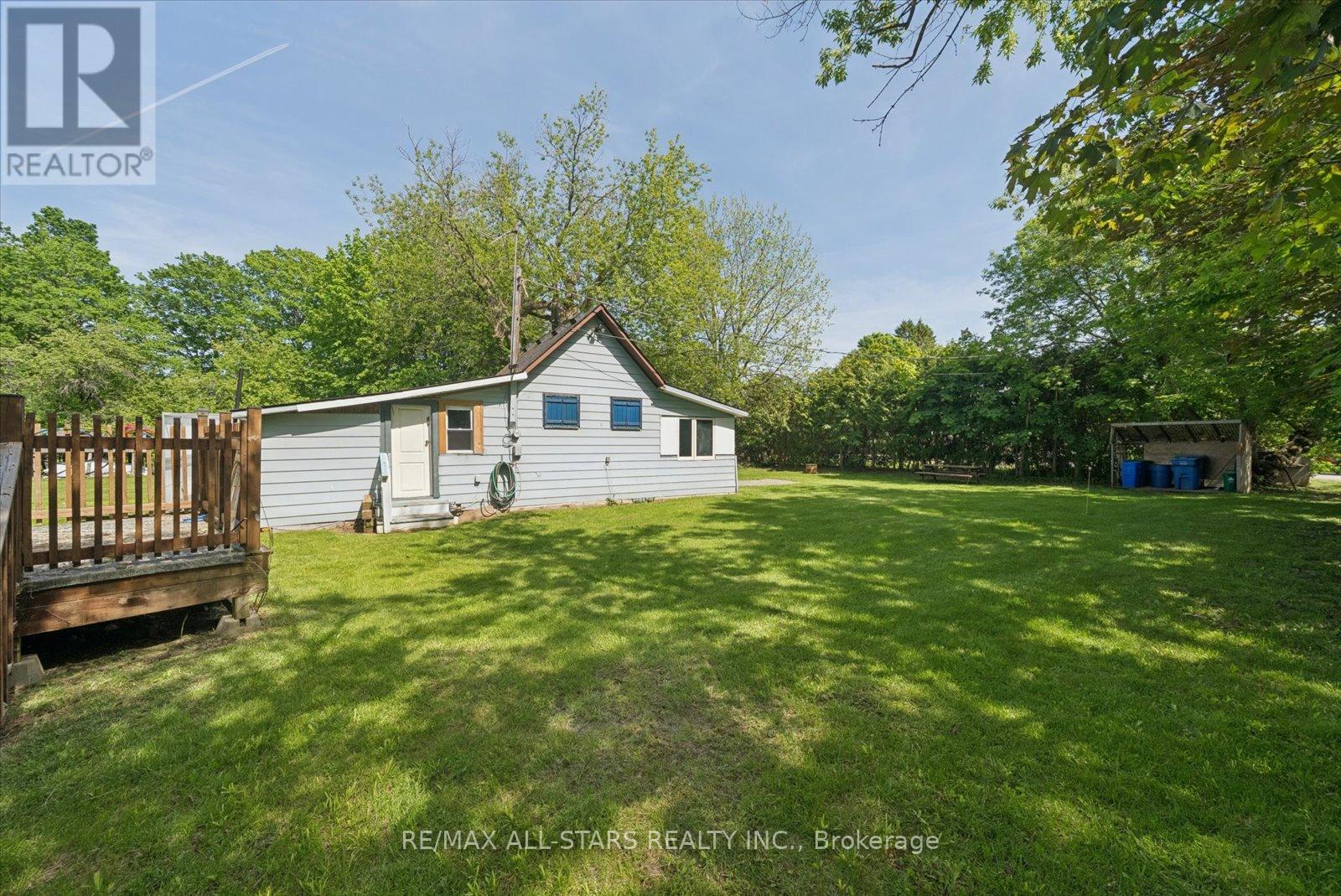 68 FARLEY CIRCLE - 30
