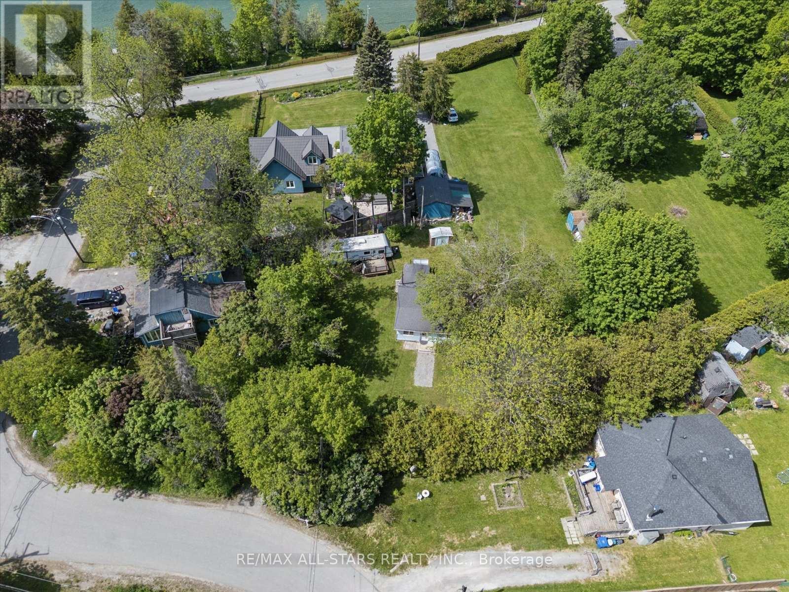 68 FARLEY CIRCLE - Image 37