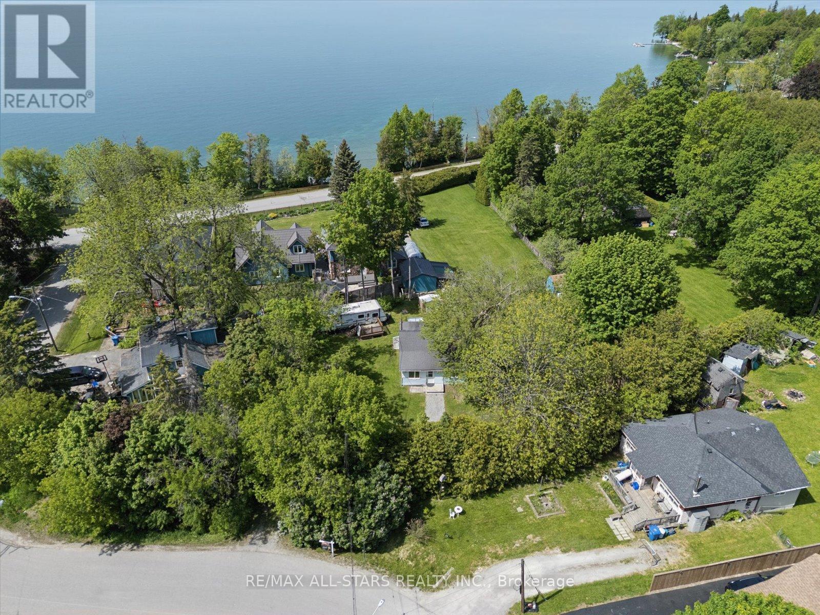 68 FARLEY CIRCLE - Image 39