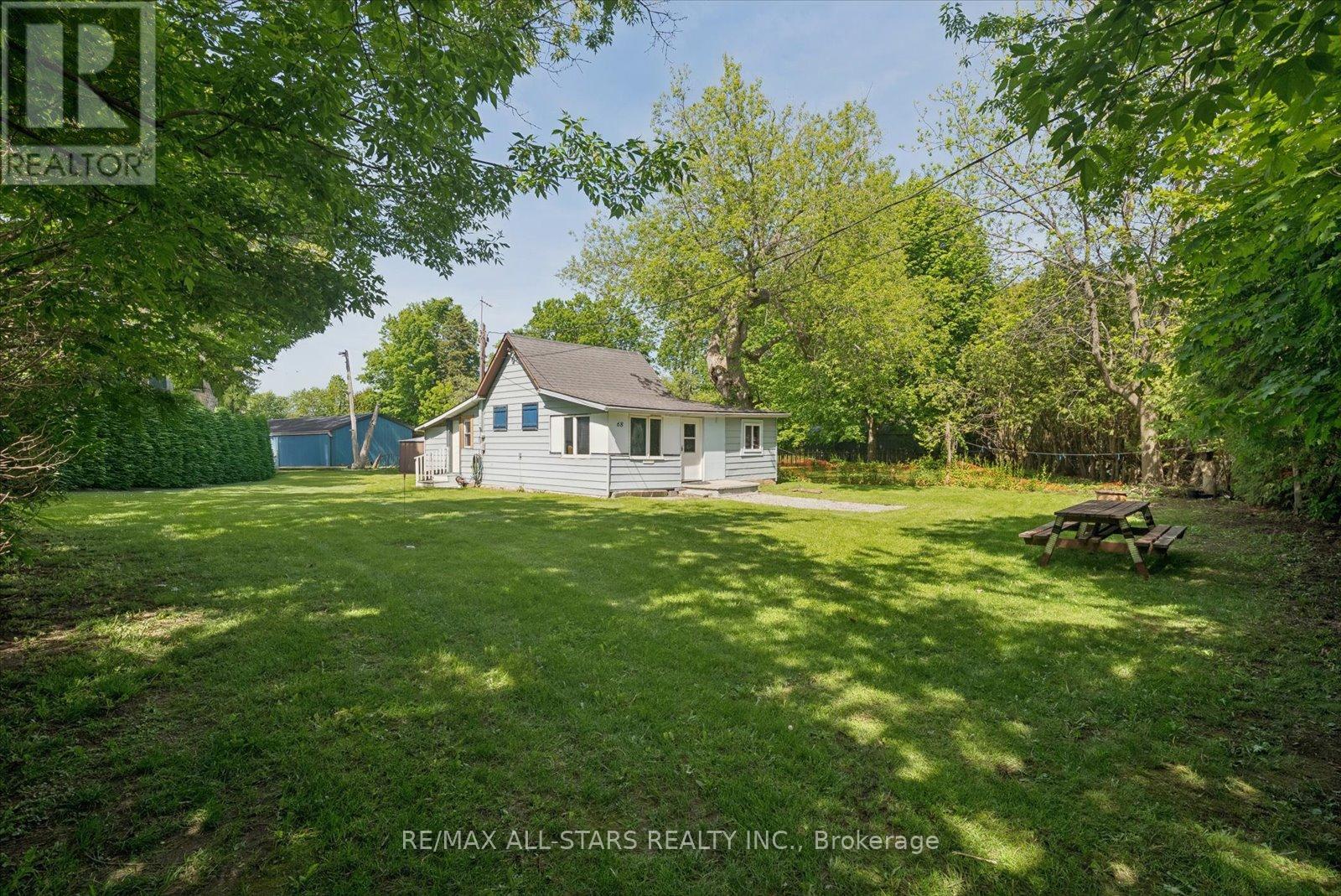 68 FARLEY CIRCLE - 9