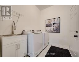 203 Fred Mclaren Boulevard, Markham, ON L6E1H2 Photo 9