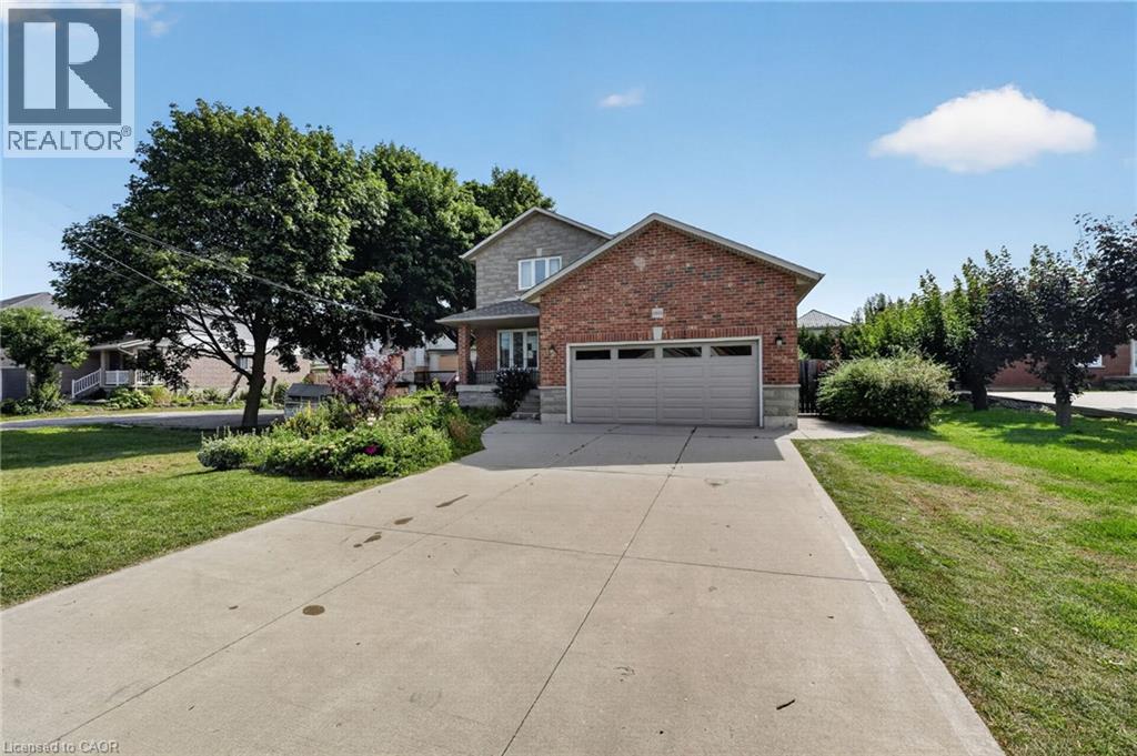 1501 UPPER SHERMAN Avenue - 2
