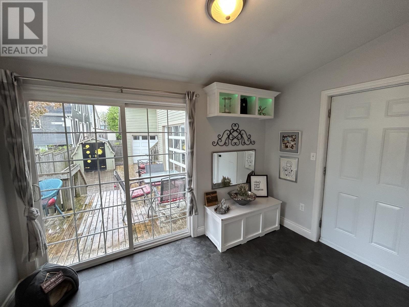 19 Spring Street - Image 24