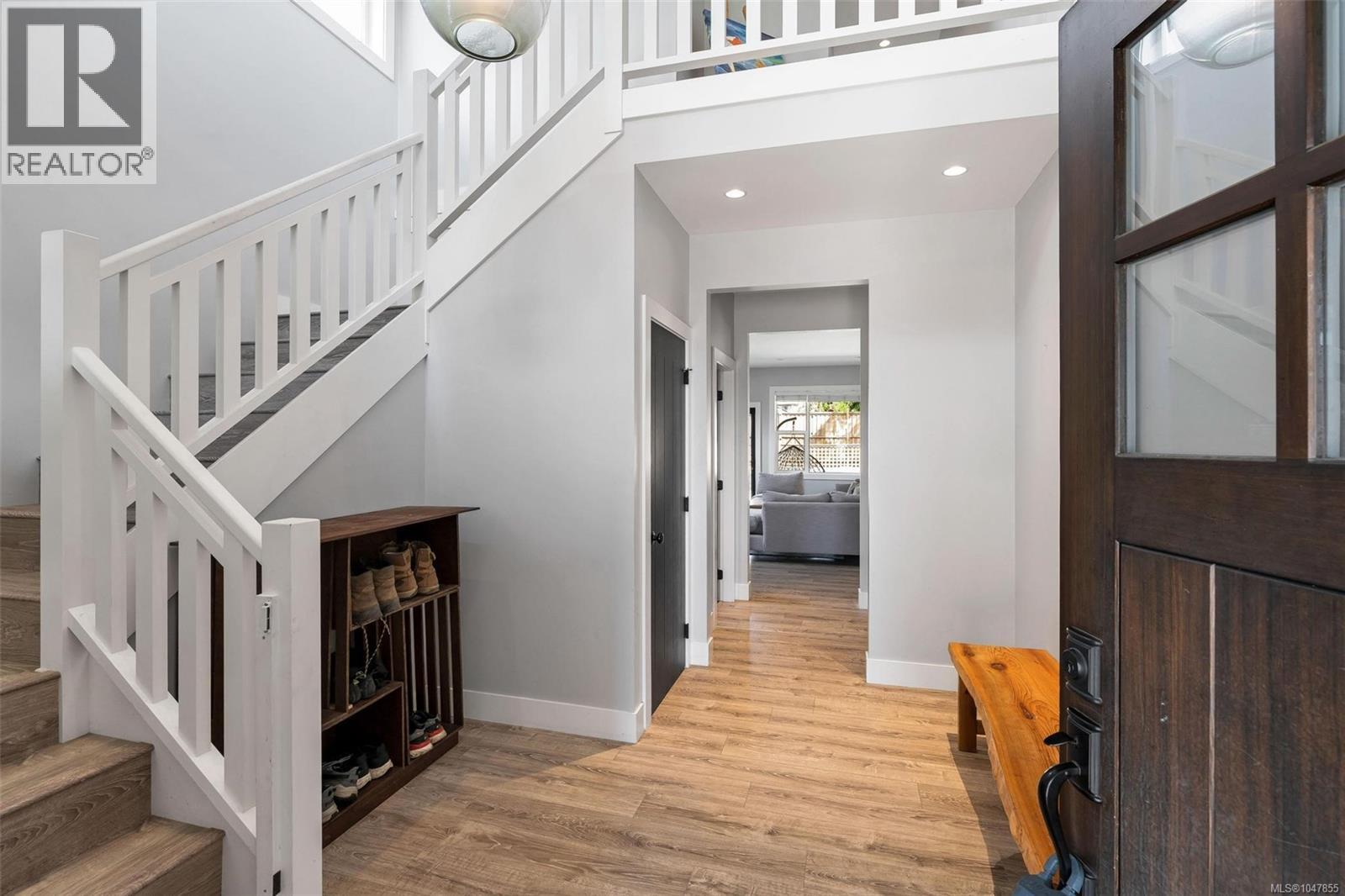  132 Crease Avenue, Saanich