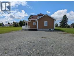 5915 Route 17, Saint Quentin, NB E8A2J7 Photo 15