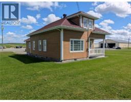 Foyer - 5915 Route 17, Saint Quentin, NB E8A2J7 Photo 7