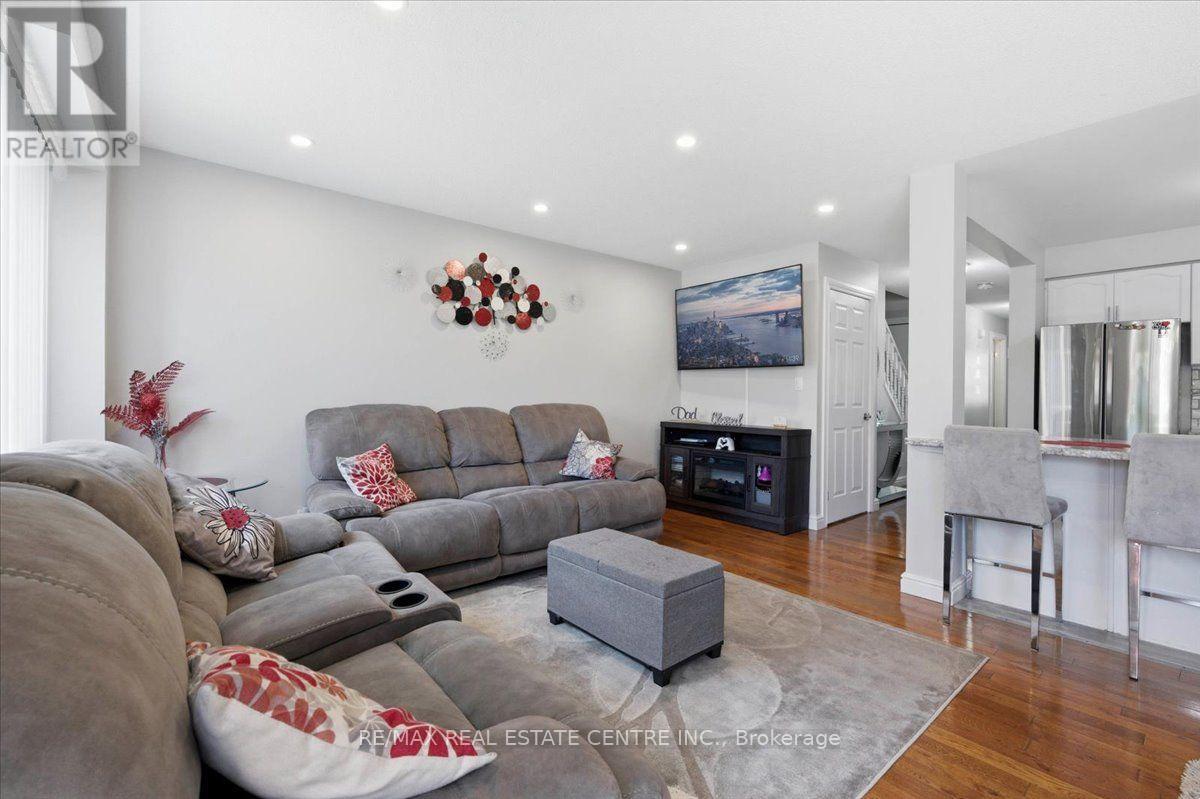 #1 84 WESTMEADOW DRIVE - Image 17