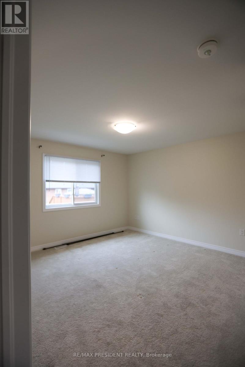 7 BERKSHIRE DRIVE - Image 27