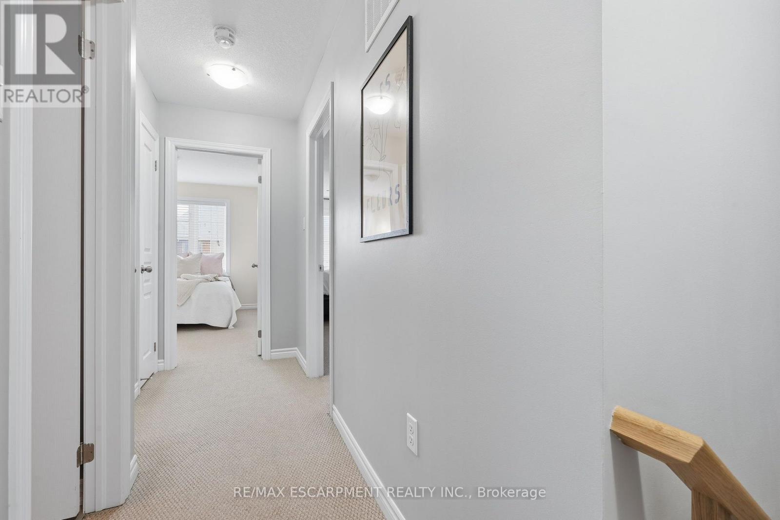 25 HISCOTT DRIVE - 15