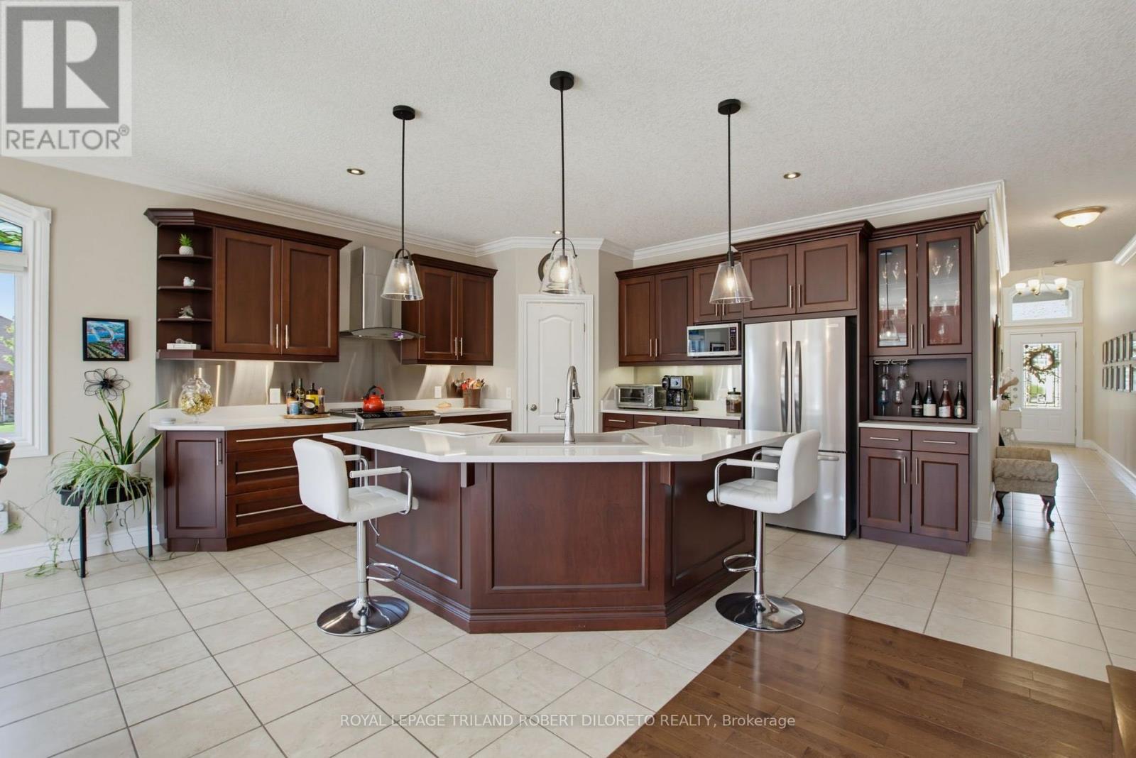 3402 CRANE AVENUE - Image 12