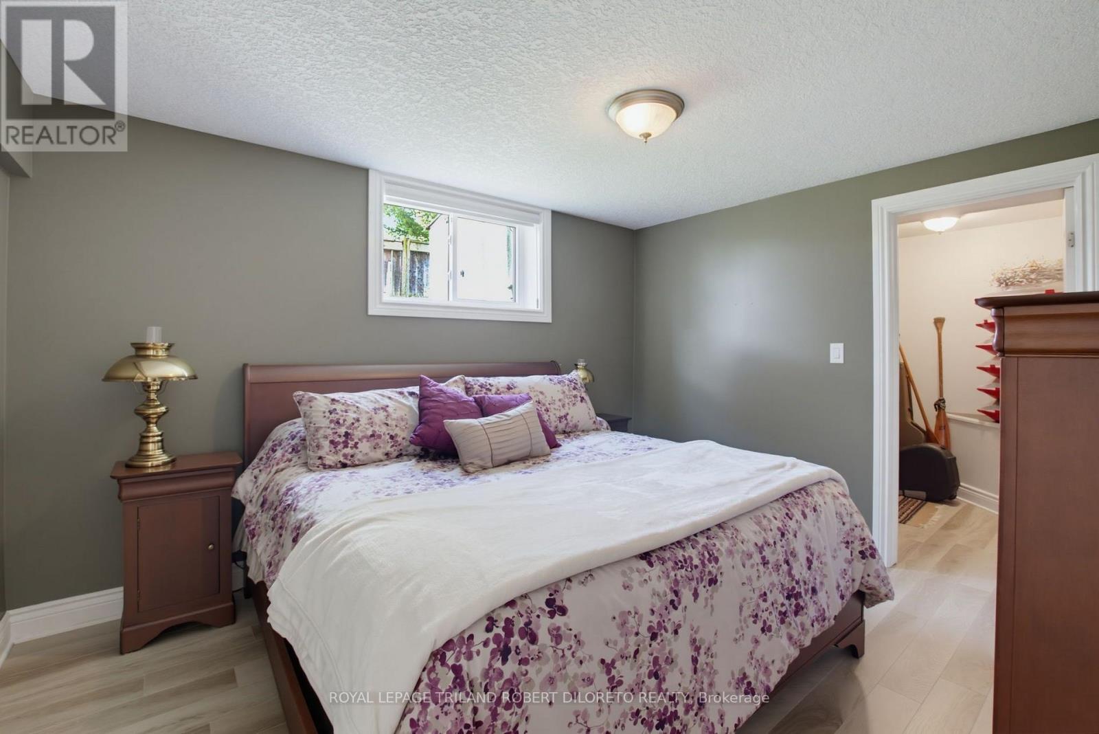 3402 CRANE AVENUE - Image 29
