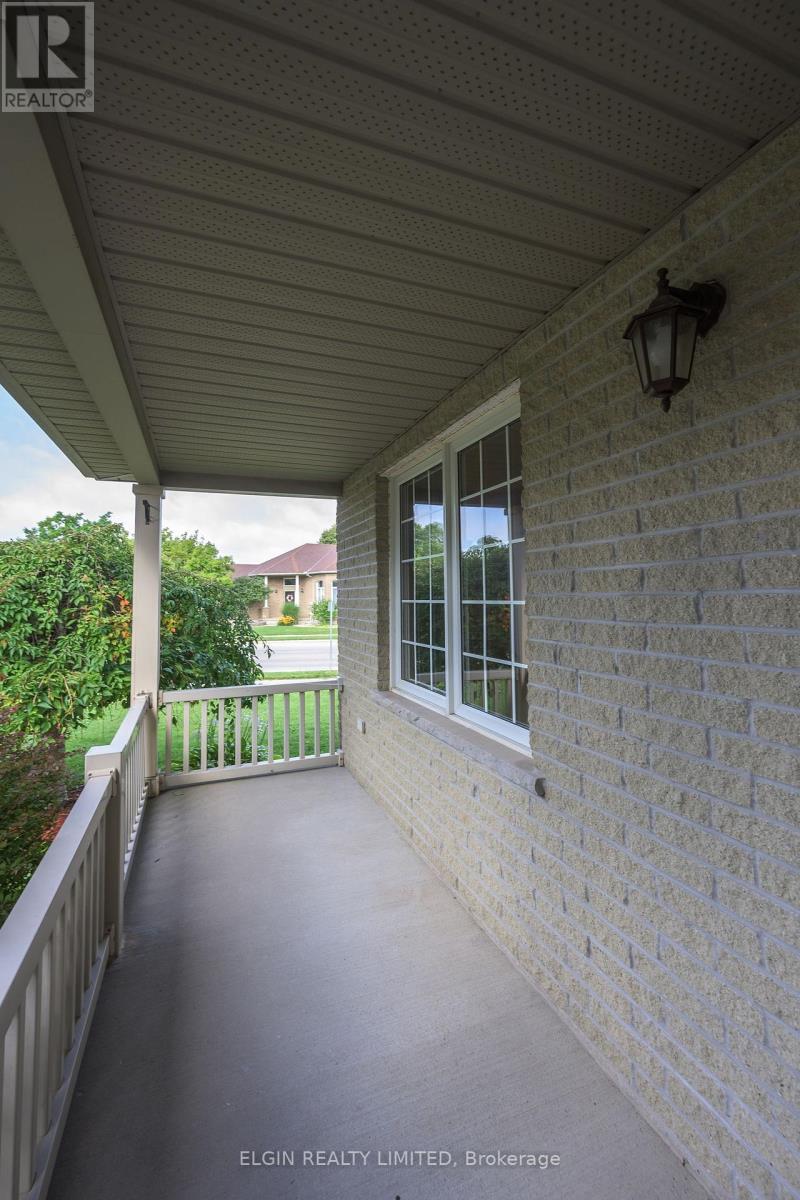 40 SCHREYER DRIVE - Image 11
