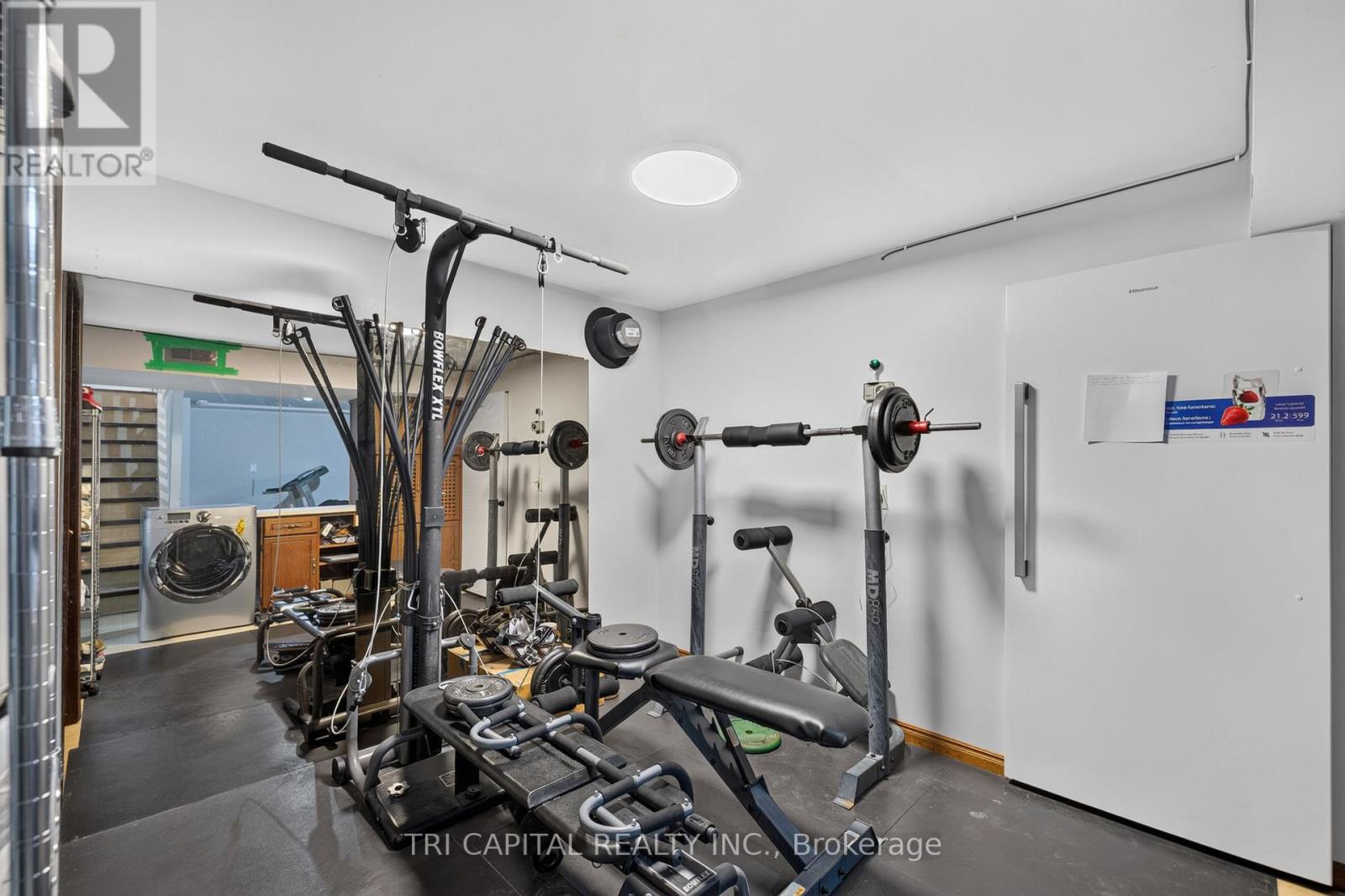4 HARDING CRESCENT - Image 25