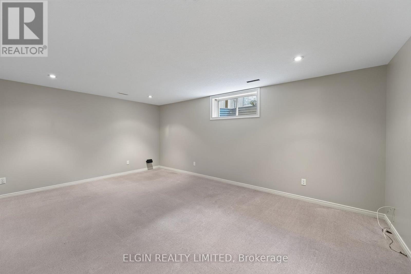 40 SCHREYER DRIVE - Image 23