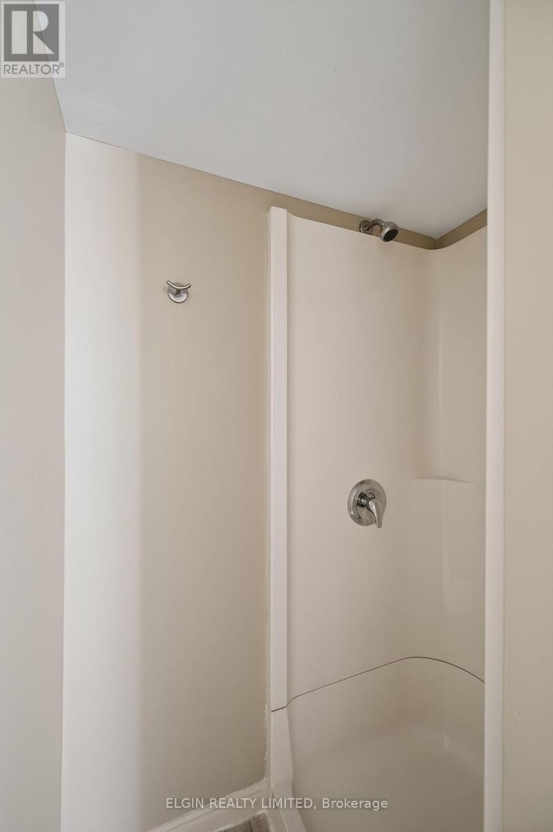 40 SCHREYER DRIVE - Image 28