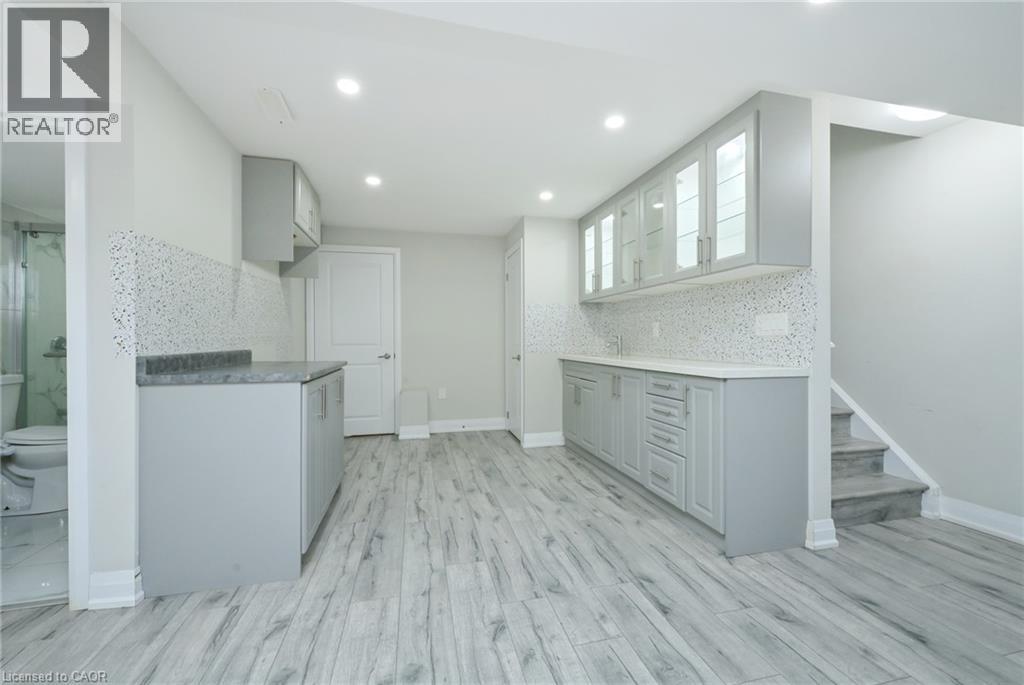 64 MAPLE CIDER Street - Image 33
