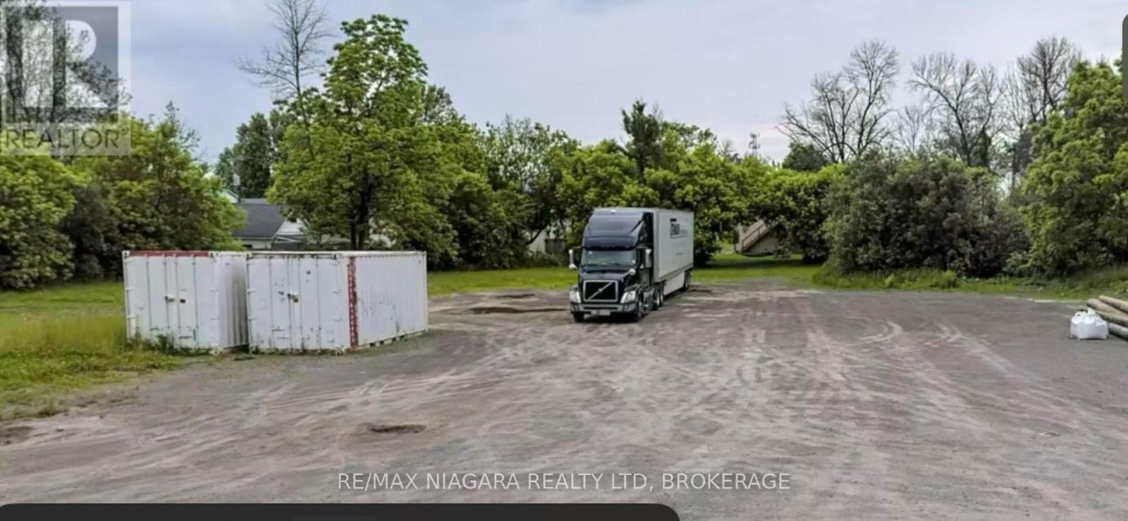 372 Gilmore Road, Fort Erie (Central), Ontario, L2A2M8, Fort Erie (Central), Ontario — photo 3 of 5