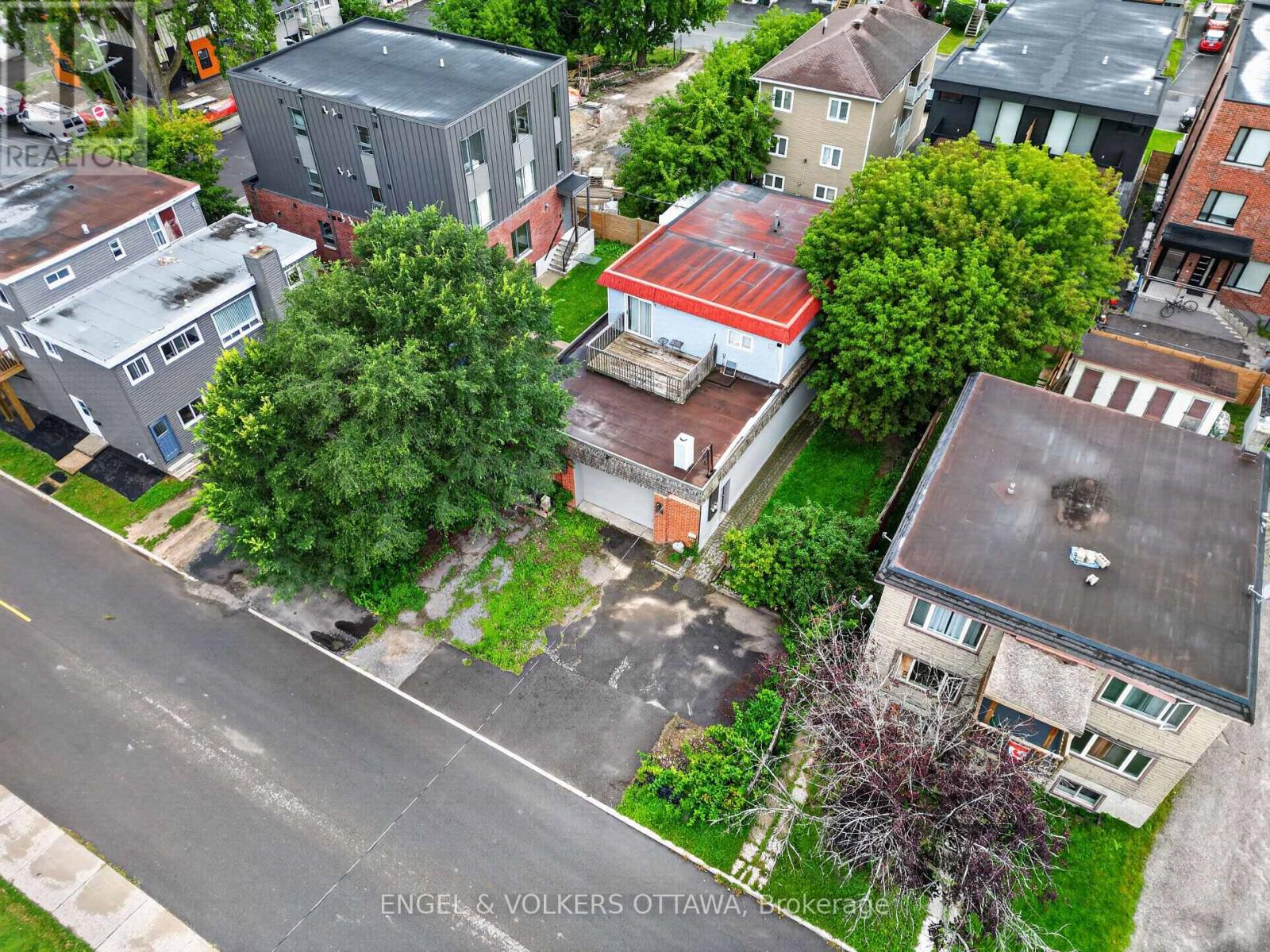 253 FRECHETTE STREET - Image 21