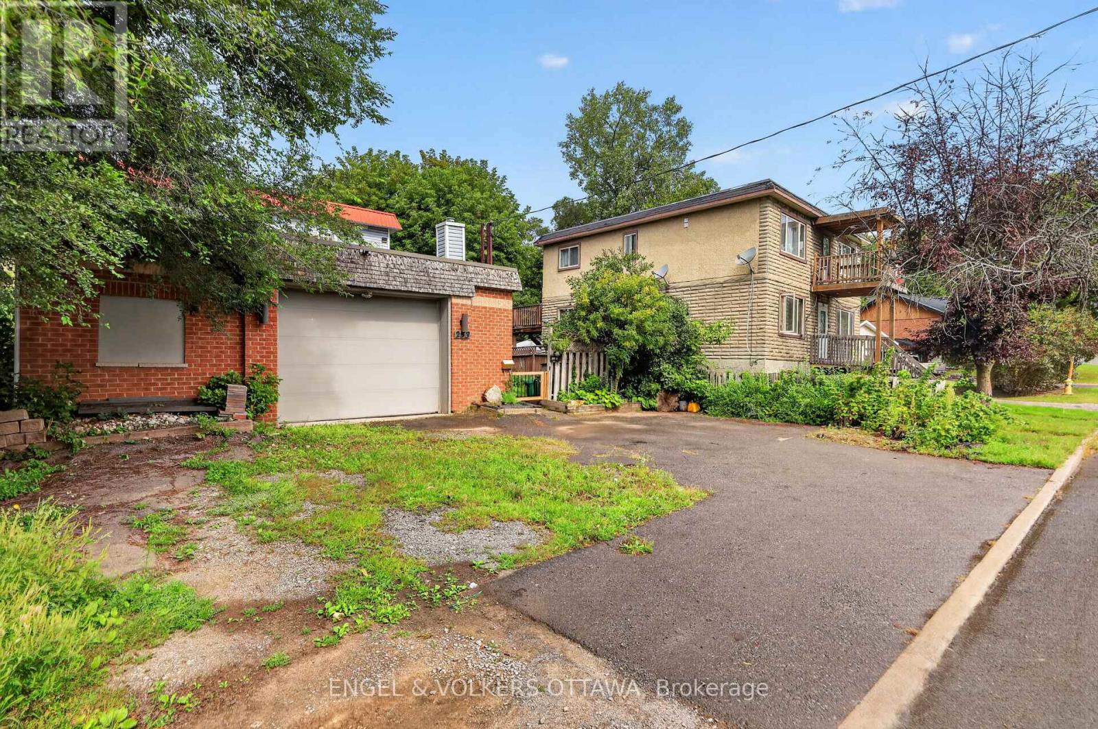 253 FRECHETTE STREET - 3