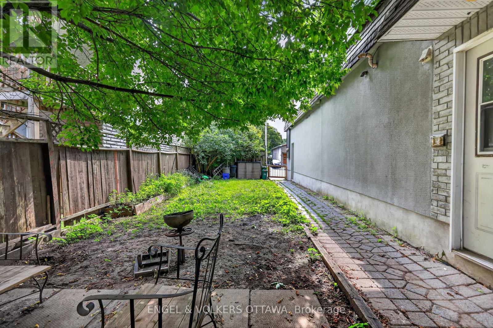253 FRECHETTE STREET - 5