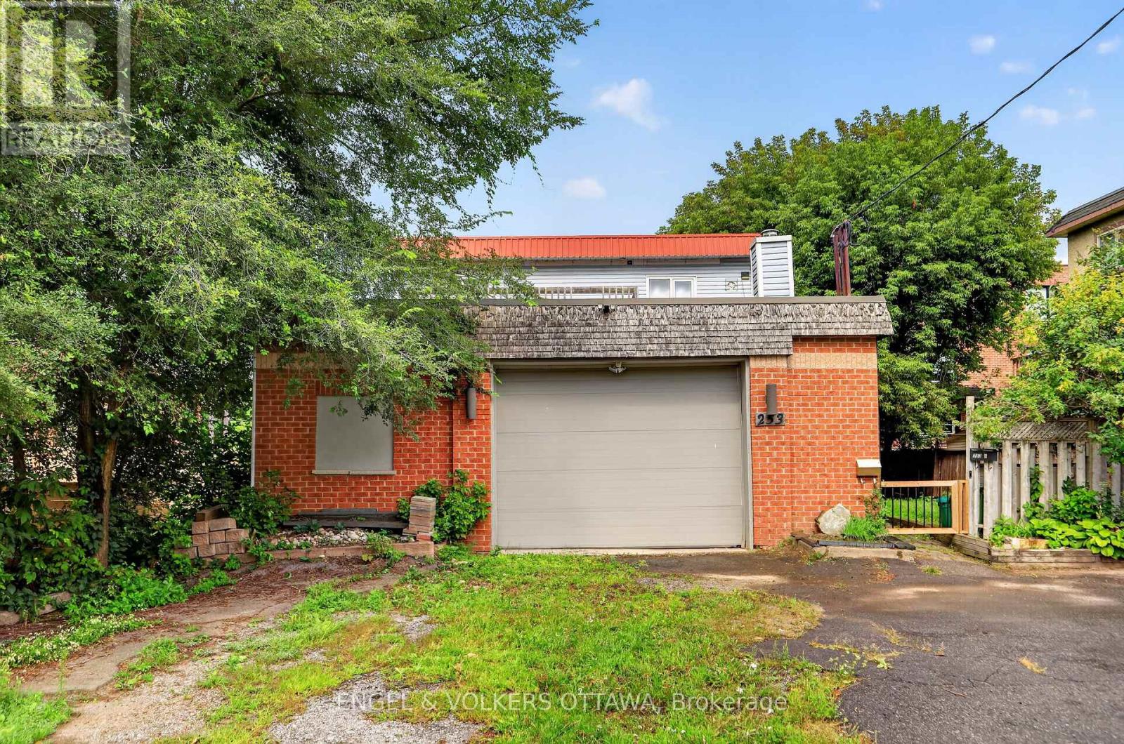 253 FRECHETTE STREET - 2