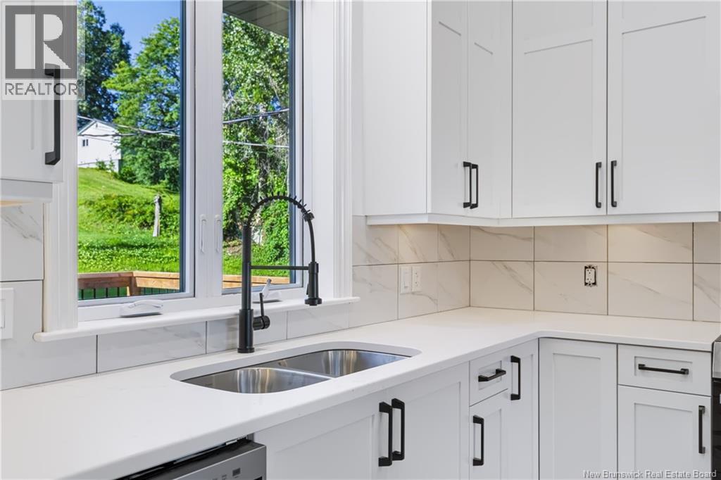 16 Mayflower Street - Image 6
