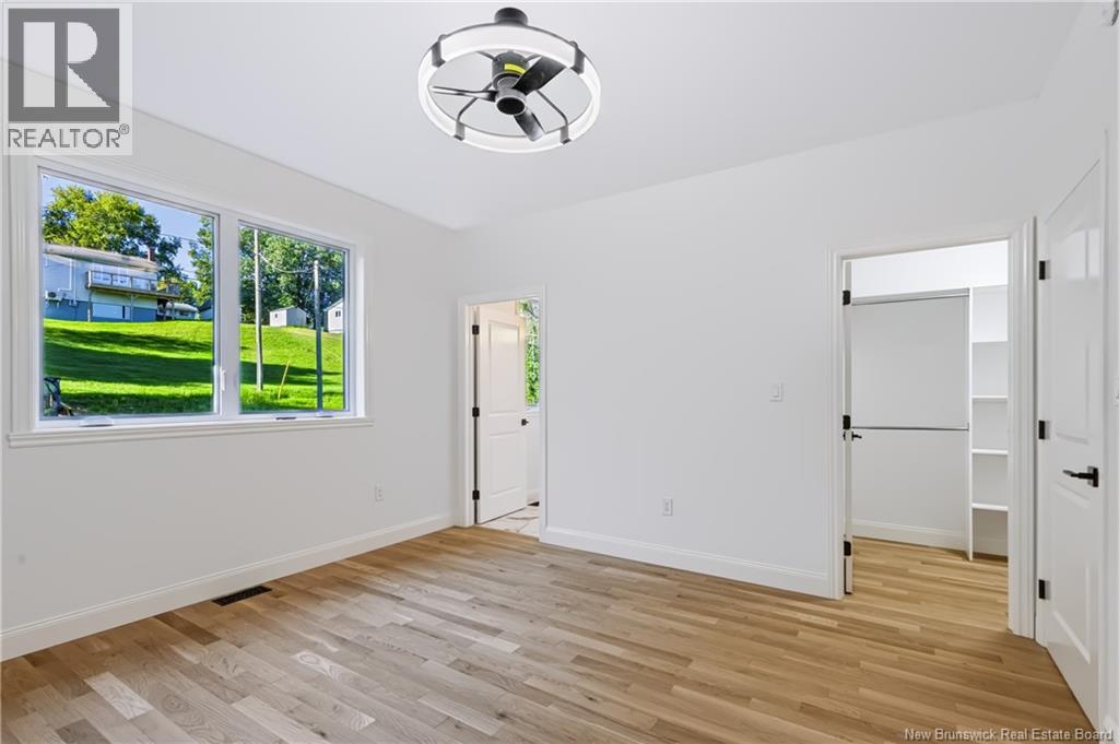 16 Mayflower Street - Image 17