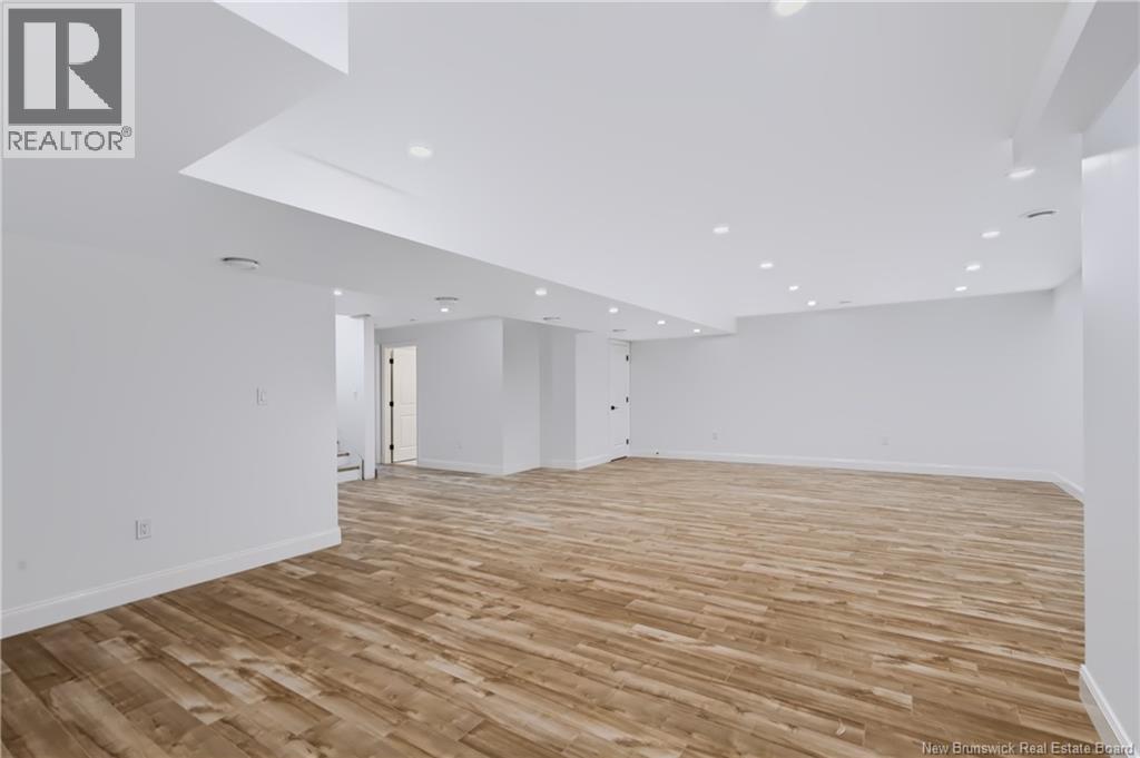 16 Mayflower Street - 33