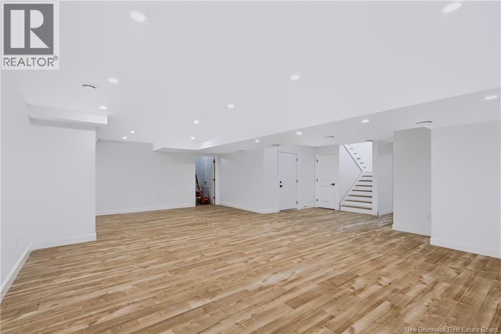 16 Mayflower Street - 32