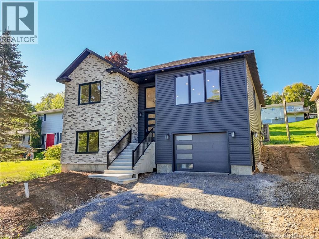 16 Mayflower Street - 36