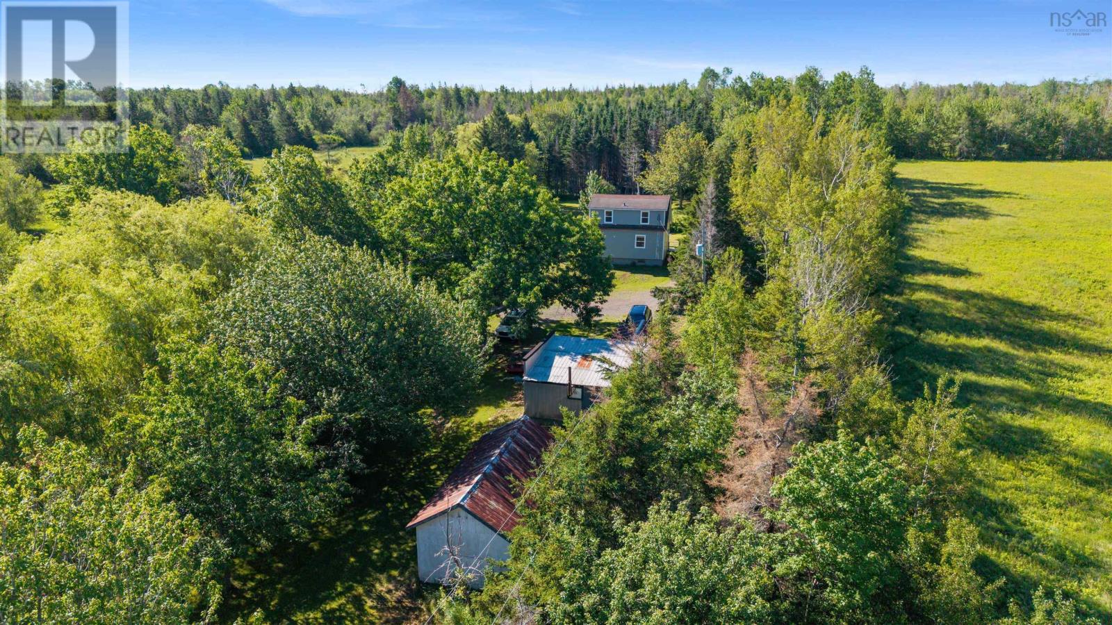 Property 37 of 49 of 13734 Highway 6