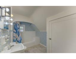 8 Marshall Street, Waterloo, ON N2J2T2 Photo 18