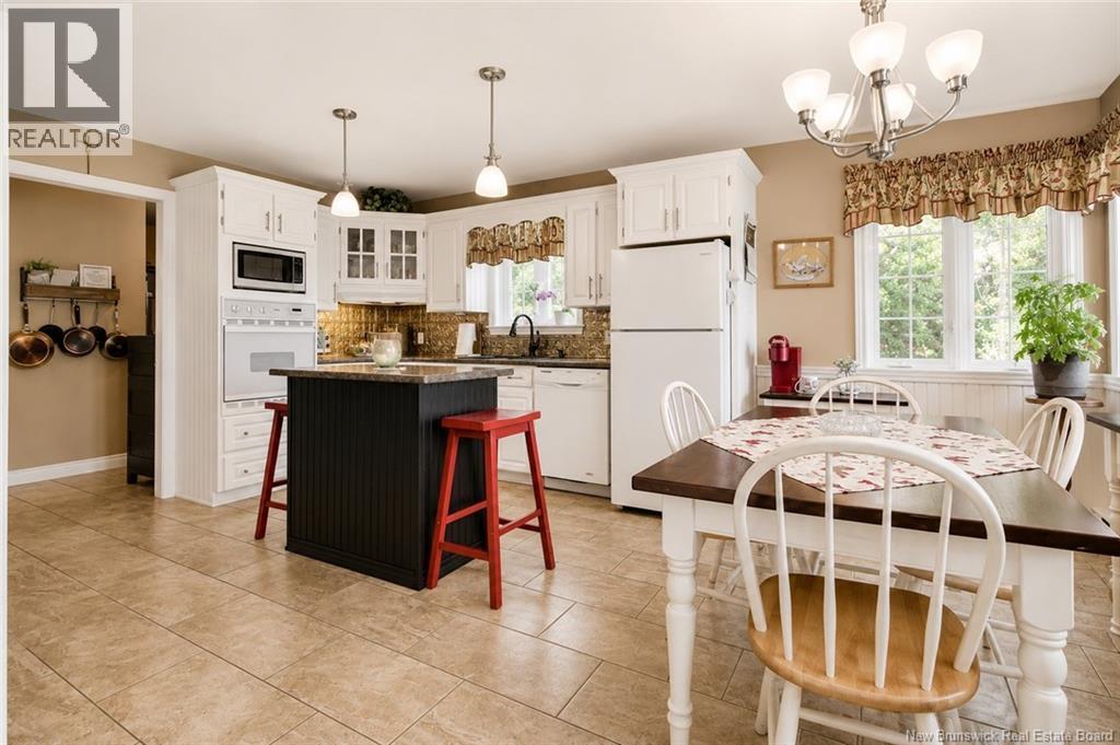 13 Maple Drive - 18
