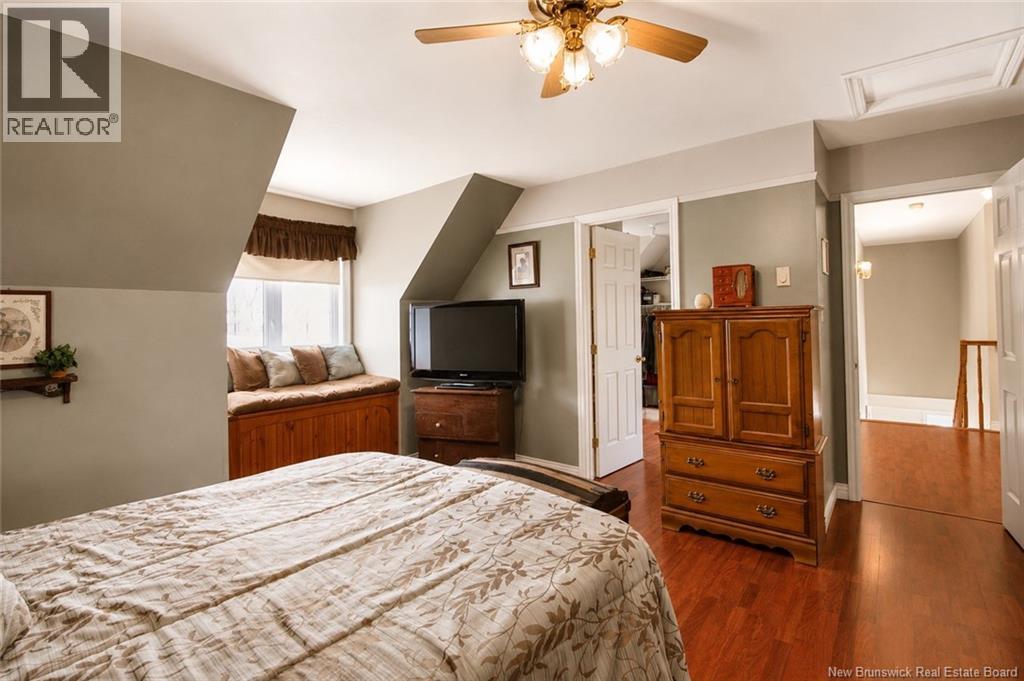 13 Maple Drive - Image 30