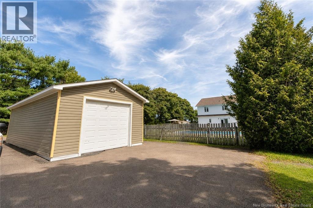 13 Maple Drive - 47