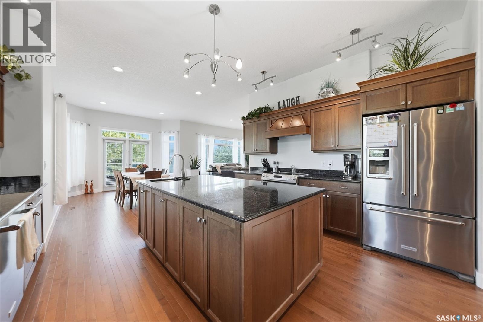 934 Maguire CRESCENT - Image 25