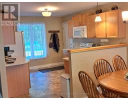 76 Pine Ridge Gate, Gravenhurst), ON P1P1Y4 Photo 8