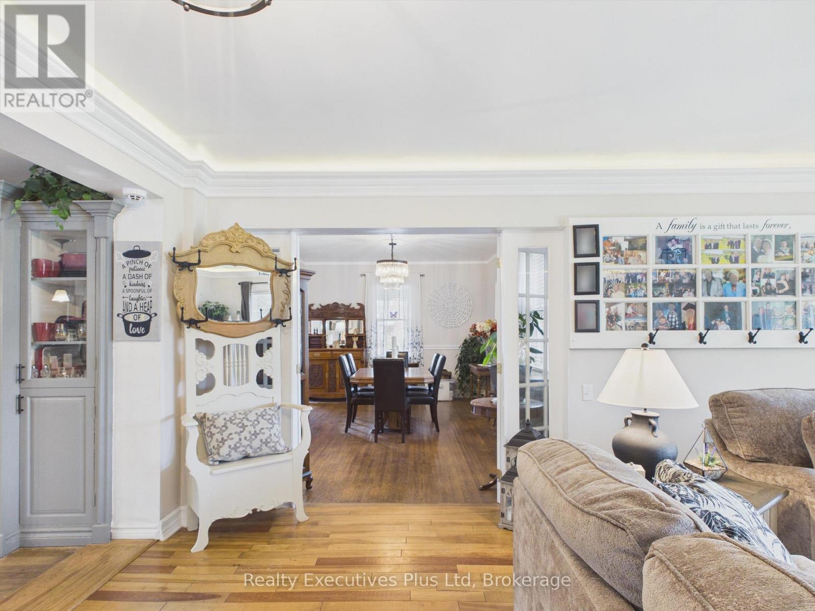 16 ALBERT STREET - Image 15