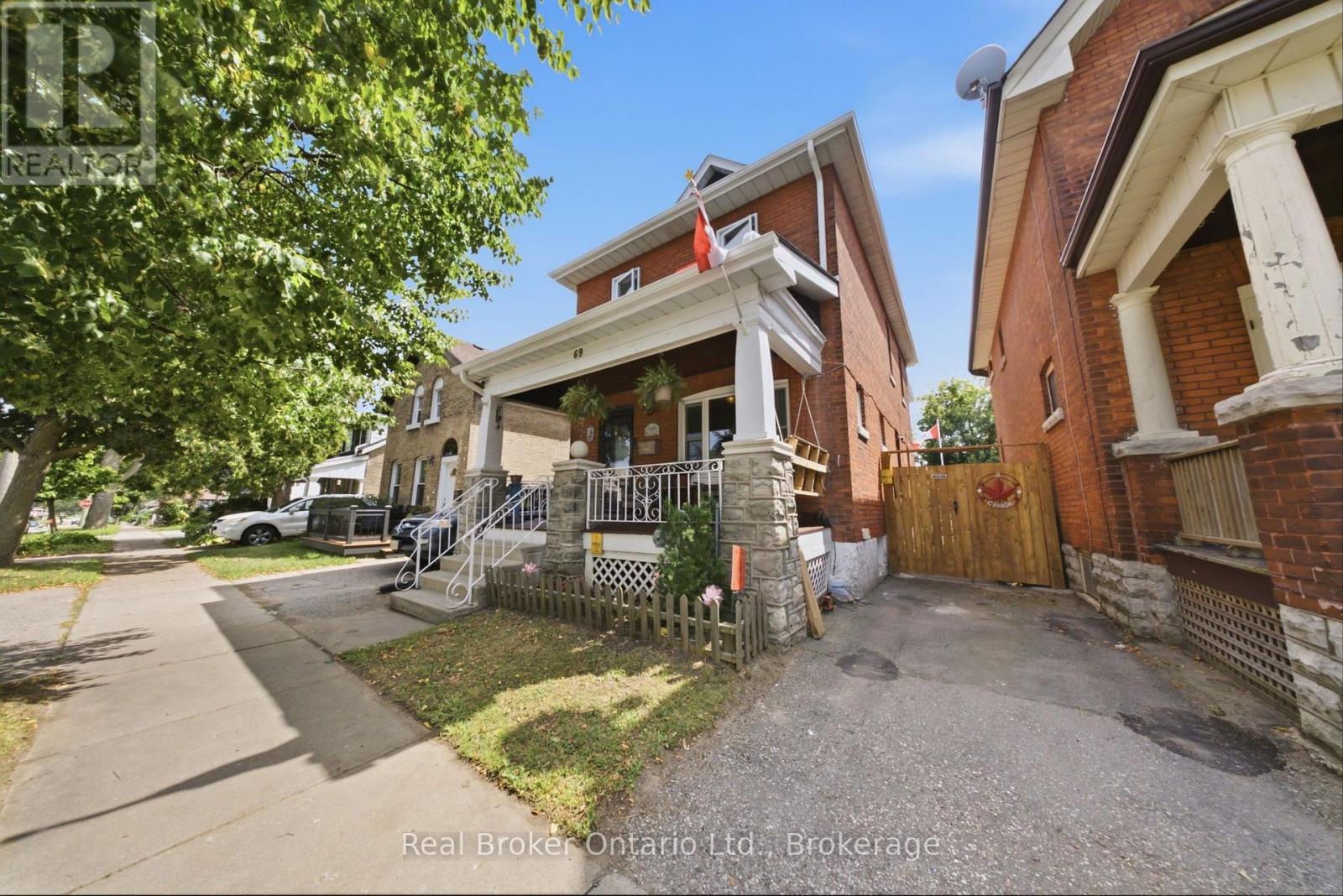 69 ARTHUR STREET - 2