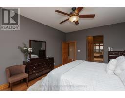 40 Pargeter Drive, East Ferris, ON P0H1B0 Photo 18